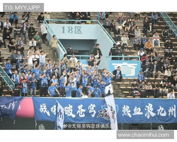 成都网球队与南京网球队赛后复盘分析比赛经验与战术调整探讨