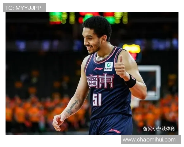 深圳网球队灵活性引发热议球员表现与战术调整的深层次探讨 深圳网球队灵活性引发热议球员表现与战术调整的深层次探讨