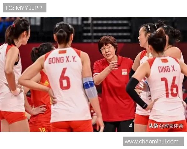 重庆排球队以62分稳居总决赛积分榜首位展现强劲实力 重庆排球队以62分稳居总决赛积分榜首位展现强劲实力